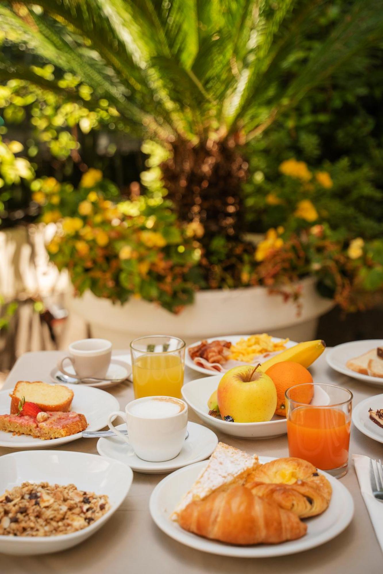 Hotel Villa Maria Regina Рим Екстериор снимка