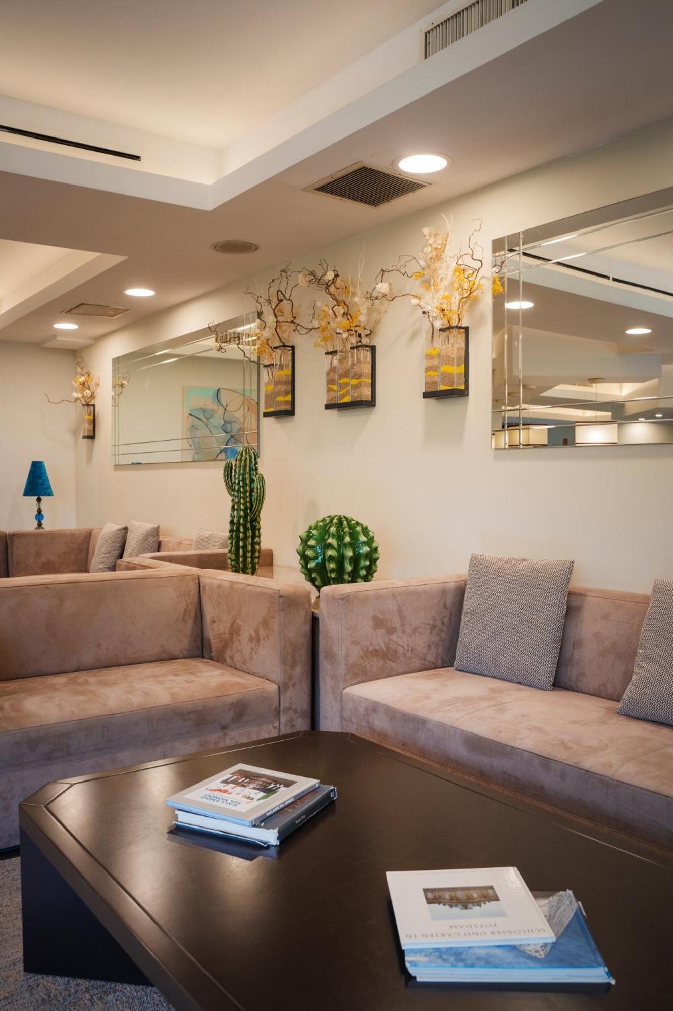 Hotel Villa Maria Regina Рим Екстериор снимка